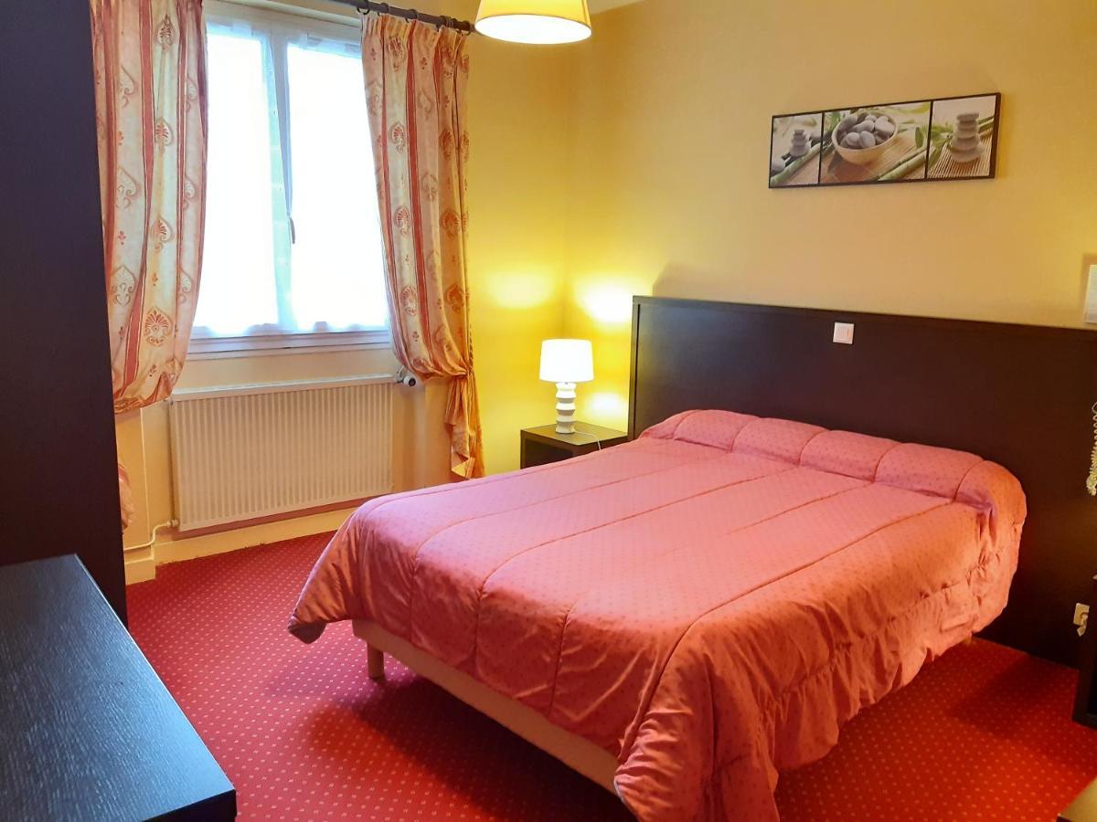 Le Petit Chaperon Rouge Hotel Coux-et-Bigaroque-Mouzens ภายนอก รูปภาพ